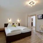 아파트 Tiroler Haus 메이른호픈